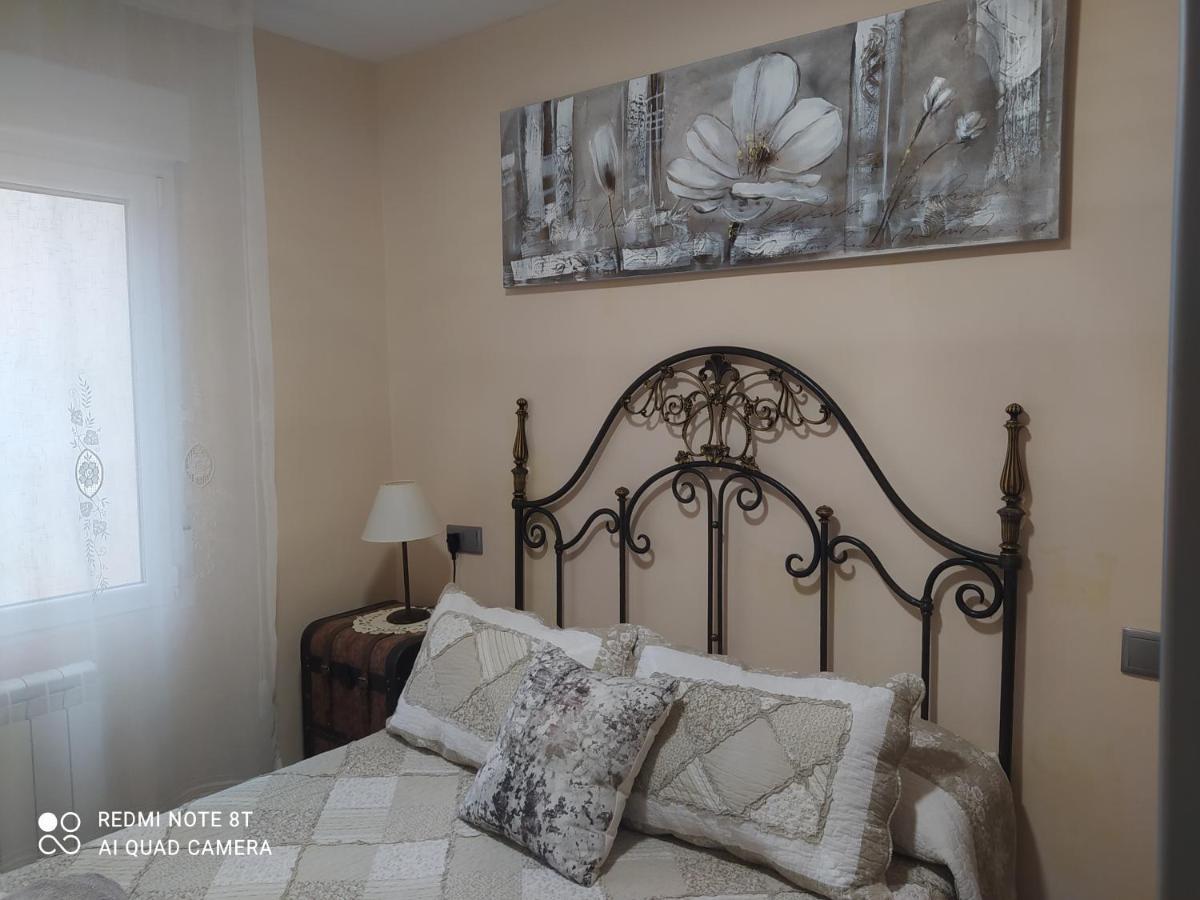Gonzalo De Berceo 15 " Calidad-Sobrio" And " Free Private Parking " Apartment Logrono Bagian luar foto