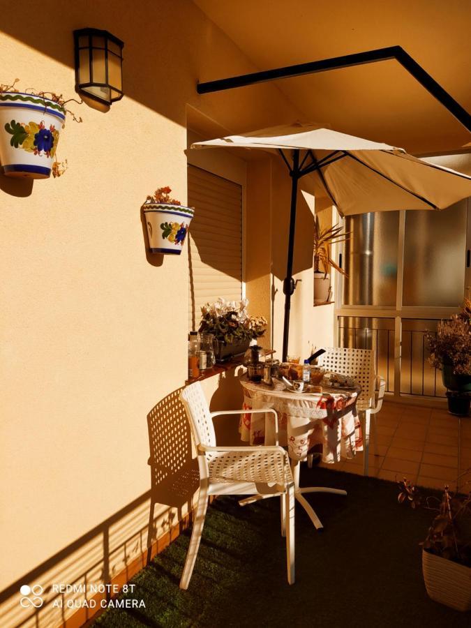 Gonzalo De Berceo 15 " Calidad-Sobrio" And " Free Private Parking " Apartment Logrono Bagian luar foto