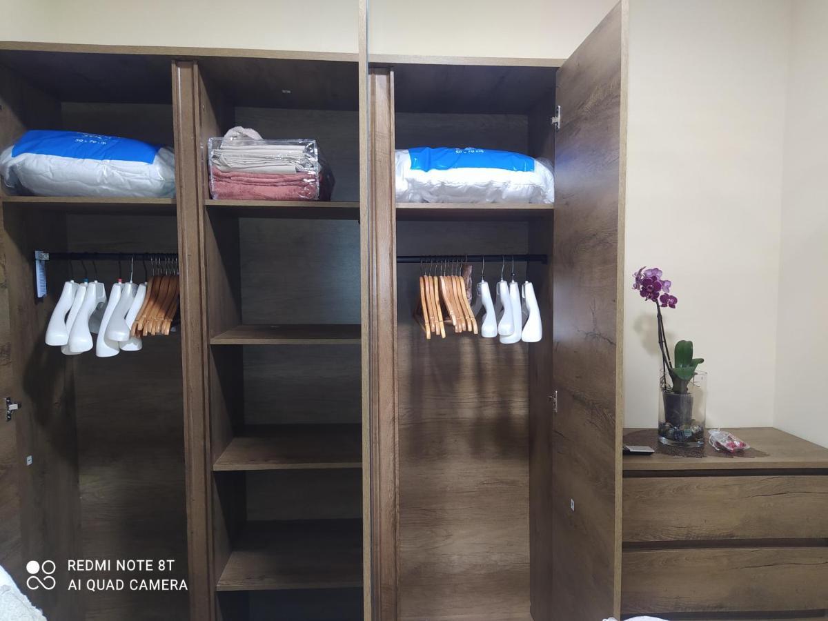 Gonzalo De Berceo 15 " Calidad-Sobrio" And " Free Private Parking " Apartment Logrono Bagian luar foto