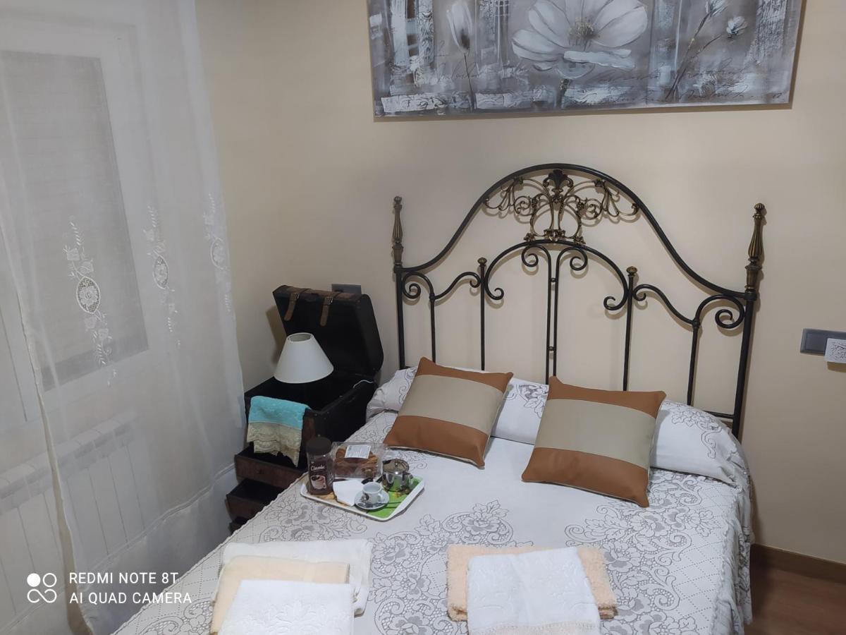 Gonzalo De Berceo 15 " Calidad-Sobrio" And " Free Private Parking " Apartment Logrono Bagian luar foto