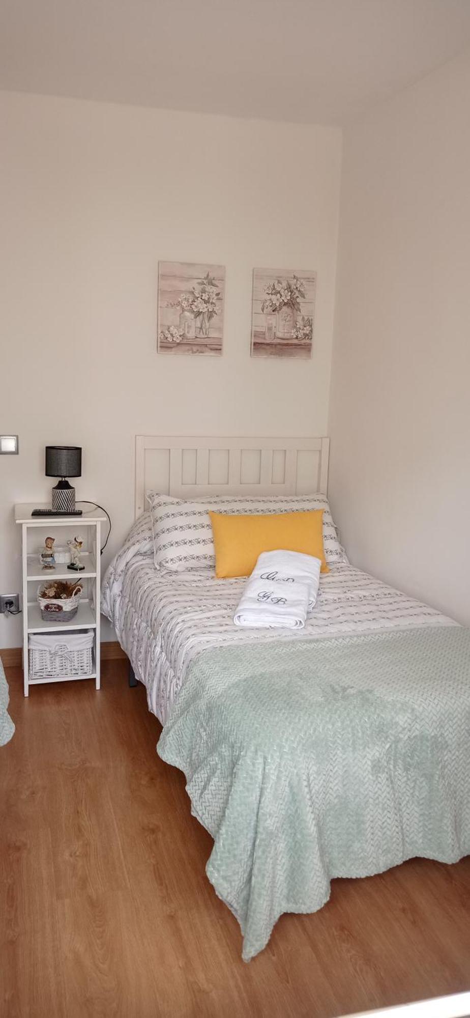 Gonzalo De Berceo 15 " Calidad-Sobrio" And " Free Private Parking " Apartment Logrono Bagian luar foto
